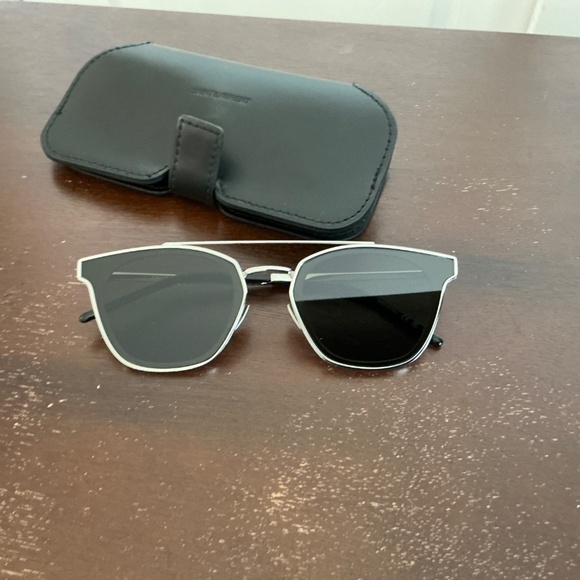 YSL sunglasses with case - Picture 2 of 6